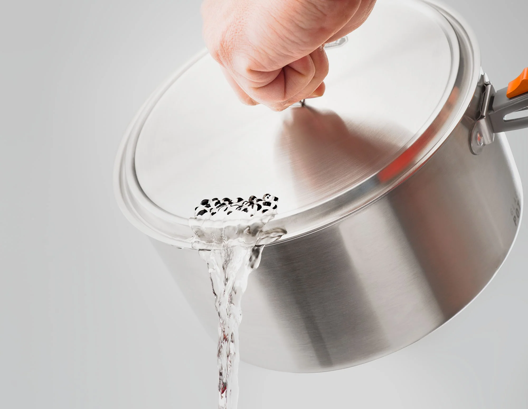 Glacier Stainless Camper - Image 4